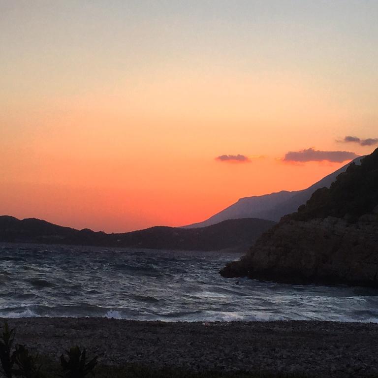 Kasinn Apart Turuncu Pokoj fotografie